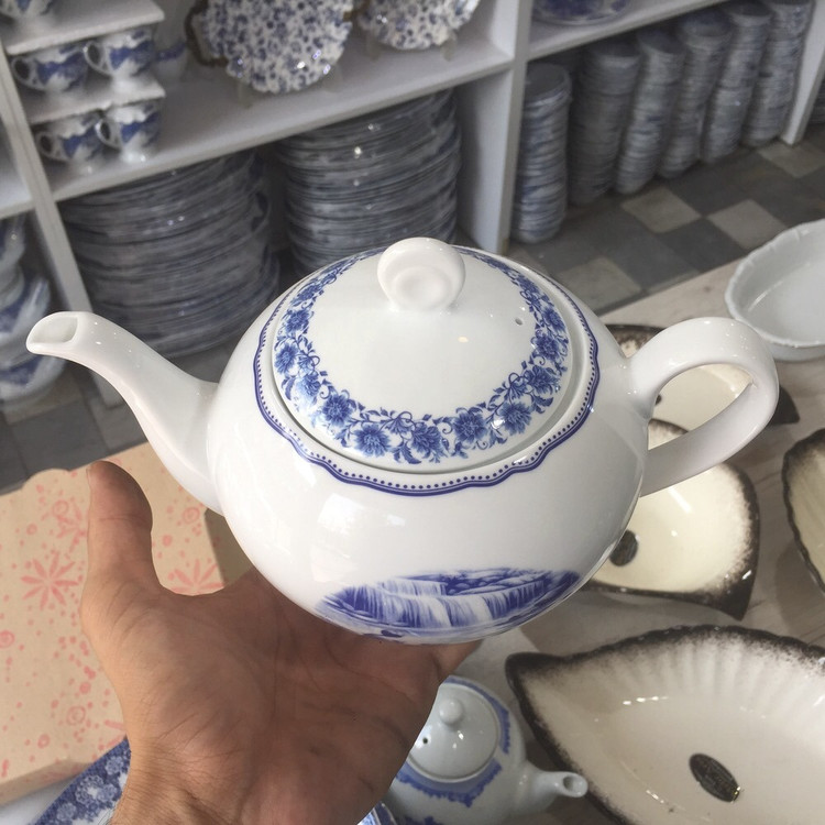 قوری چینی زرین طرح سن پترزبورگ درجه عالی